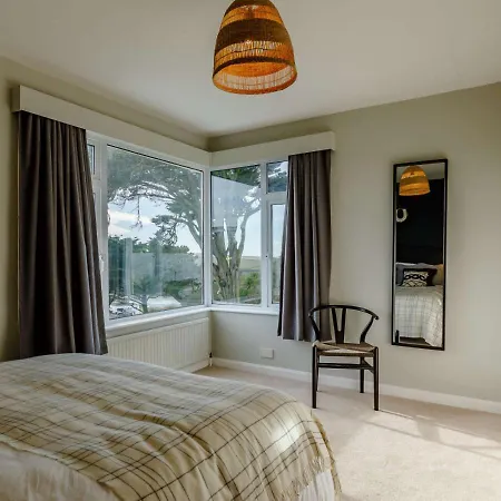 Holiday home Dene Court
